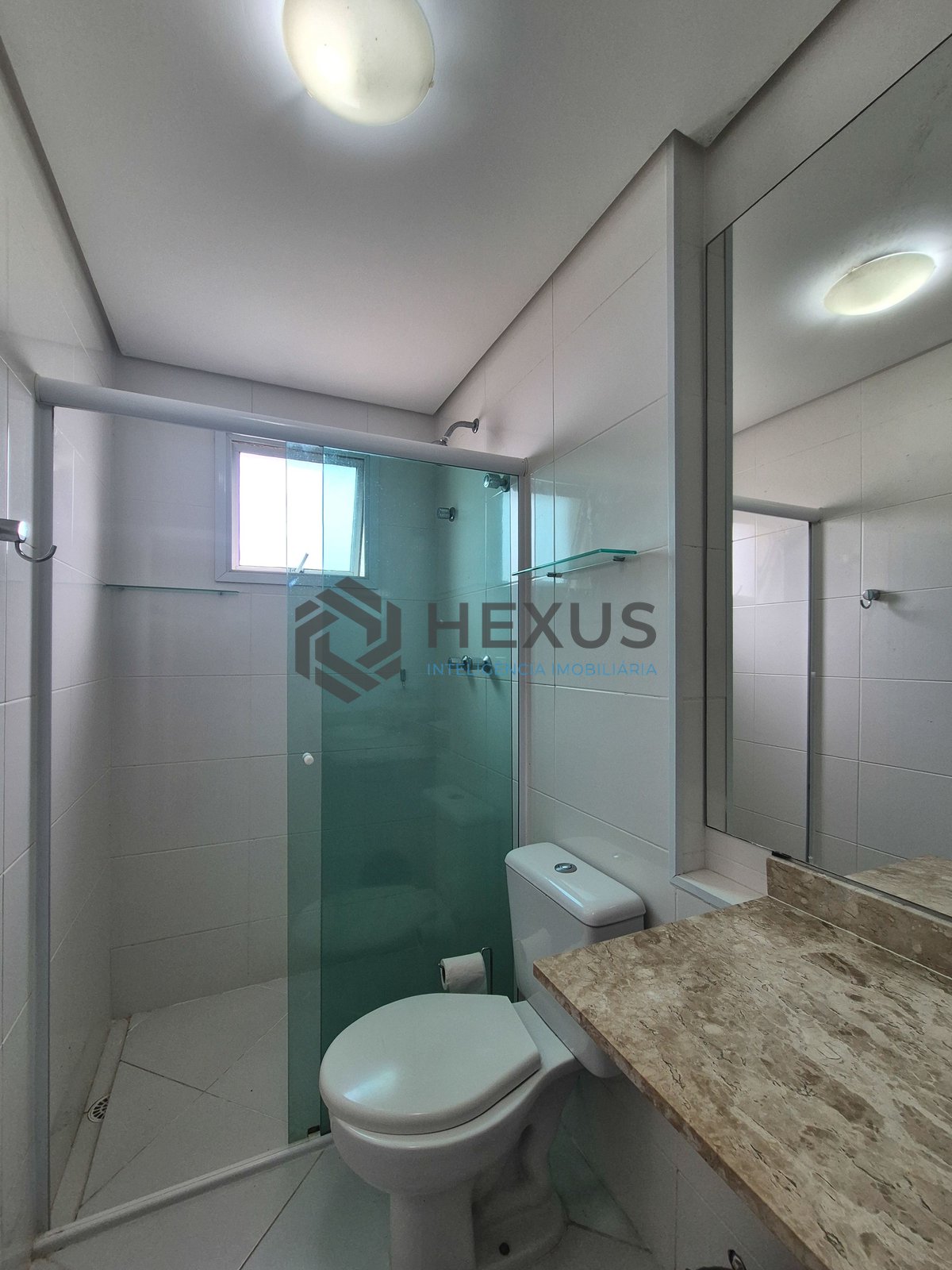 Foto 24 de Apartamento com varanda gourmet vista mar e lazer na beira mar da Praia das Pitangueiras, Guaruja