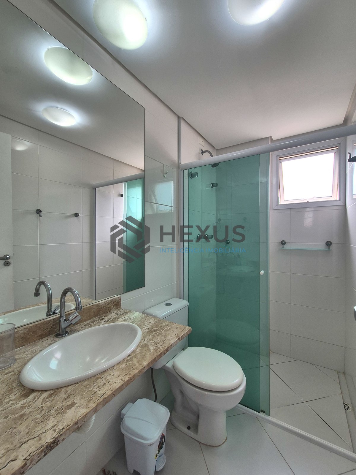 Foto 36 de Apartamento com varanda gourmet vista mar e lazer na beira mar da Praia das Pitangueiras, Guaruja