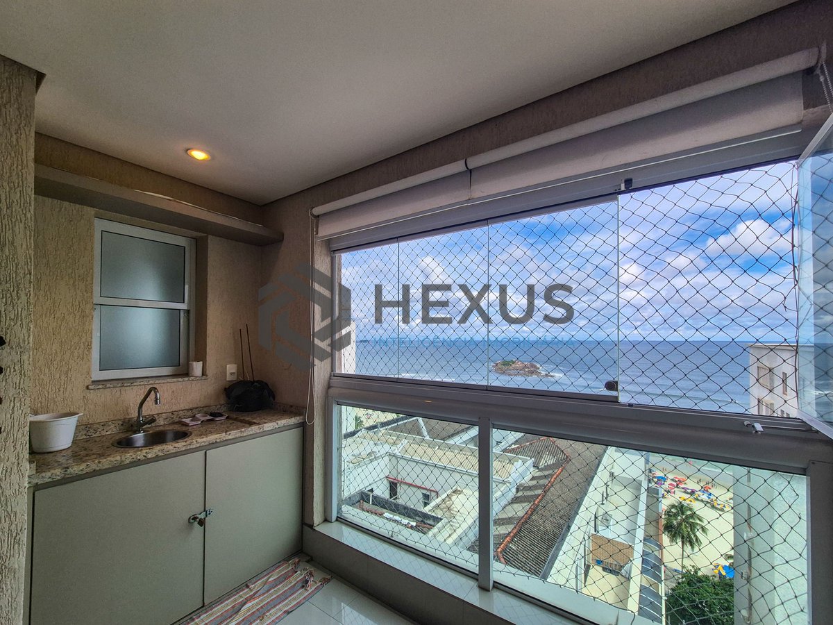 Foto 9 de Apartamento com varanda gourmet vista mar e lazer na beira mar da Praia das Pitangueiras, Guaruja