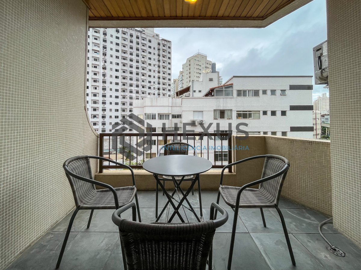 Foto 4 de Apartamento com varanda e lazer na Praia das Asturias, Guaruja