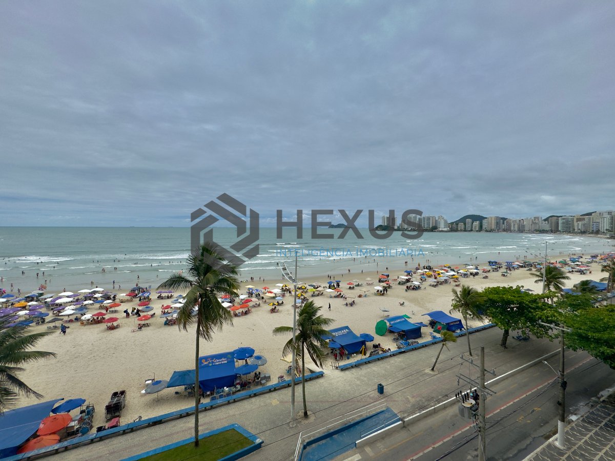 Foto 8 de Apartamento frente mar com varanda na Praia das Pitangueiras, Guaruja