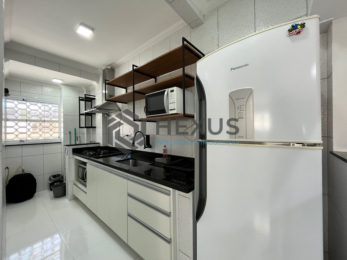 Foto 11 de Apartamento reformado e mobiliado a venda na da Praia das Pitangueiras, Guaruja