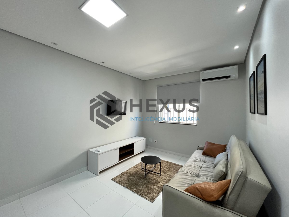 Foto 3 de Apartamento reformado e mobiliado a venda na da Praia das Pitangueiras, Guaruja
