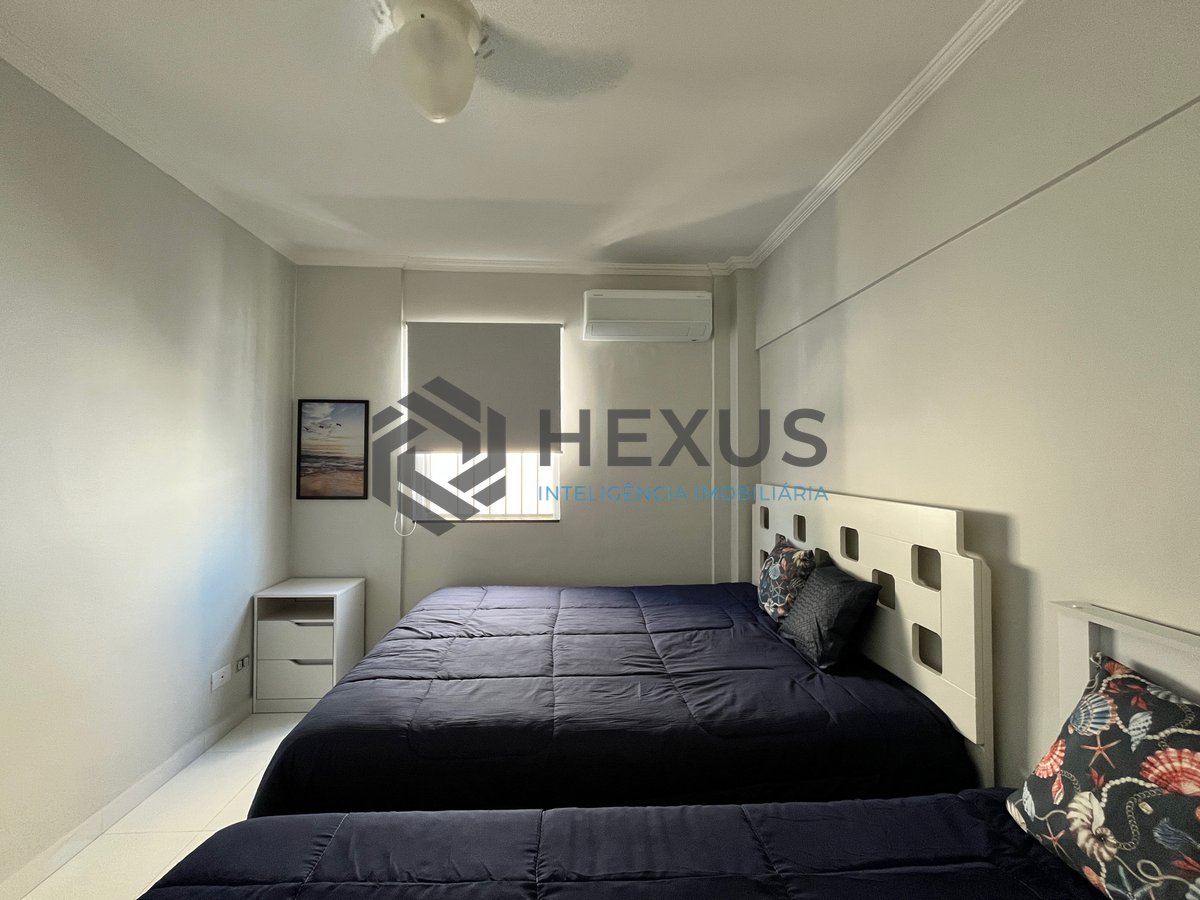 Foto 6 de Apartamento reformado e mobiliado a venda na da Praia das Pitangueiras, Guaruja