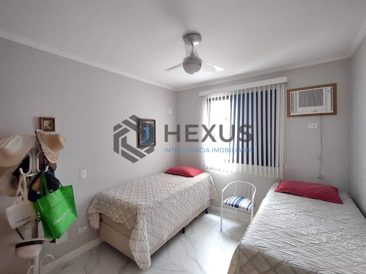 Foto 7 de Apartamento com varanda na Praia da Enseada, Guaruja