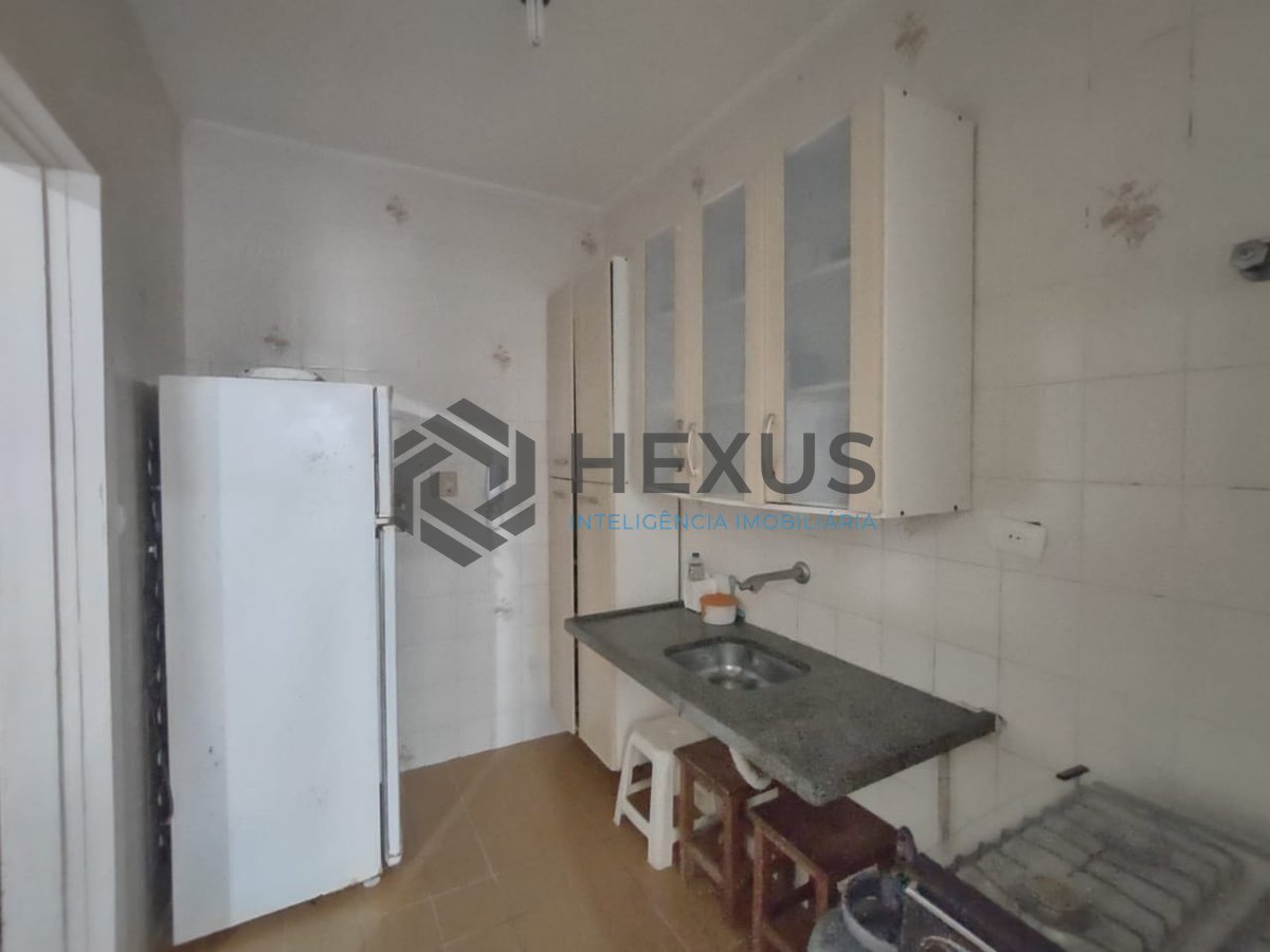 Foto 12 de Apartamento reformado na região do Tortugas na Praia da Enseada, Guaruja