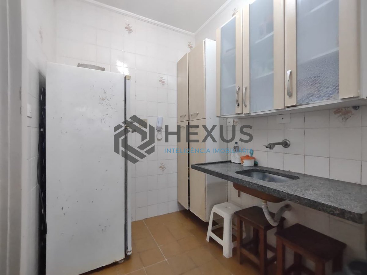 Foto 15 de Apartamento reformado na região do Tortugas na Praia da Enseada, Guaruja