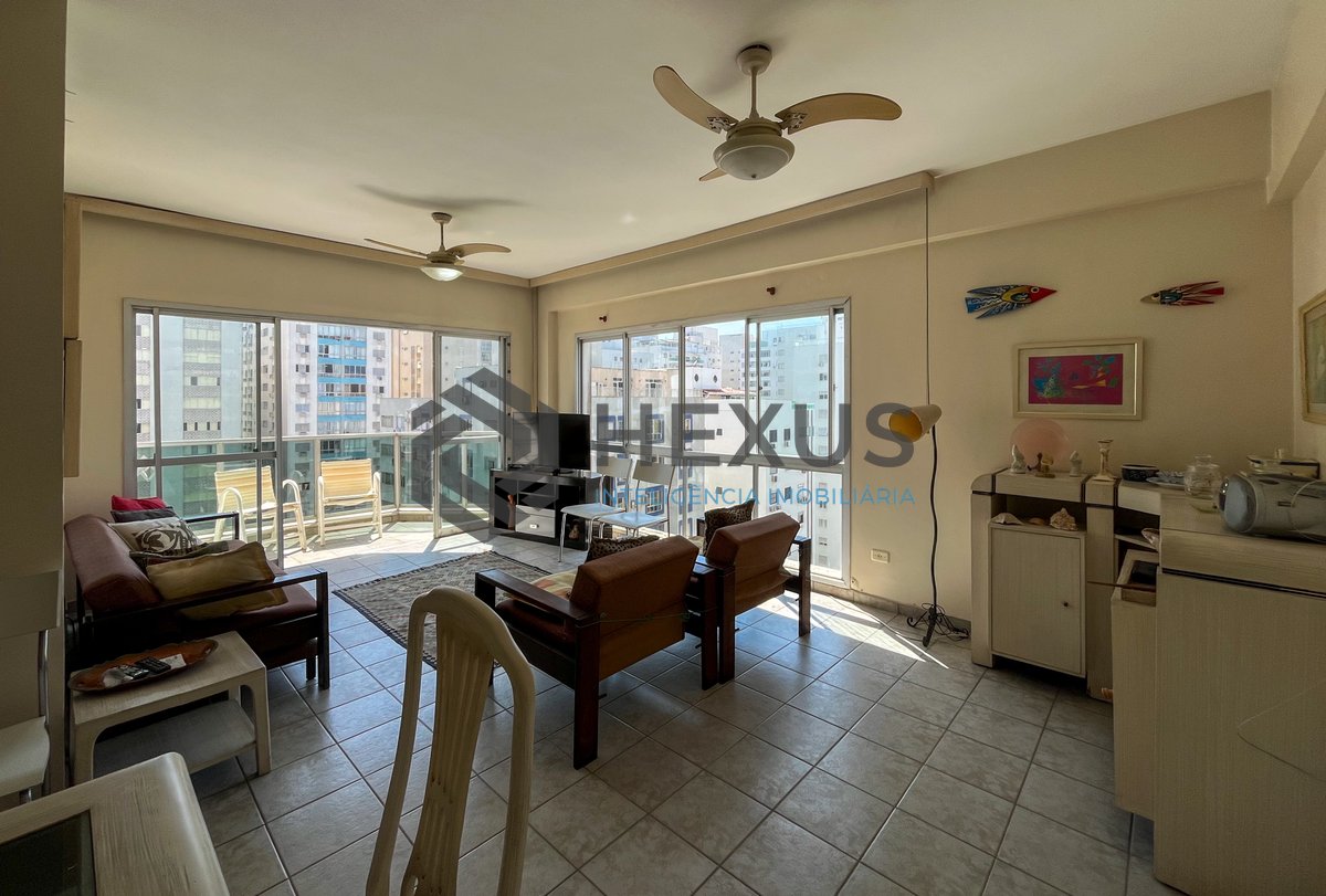 Foto 4 de Apartamento com varanda vista mar e lazer na região da barra funda da Praia das Pitangueiras, Guaruja