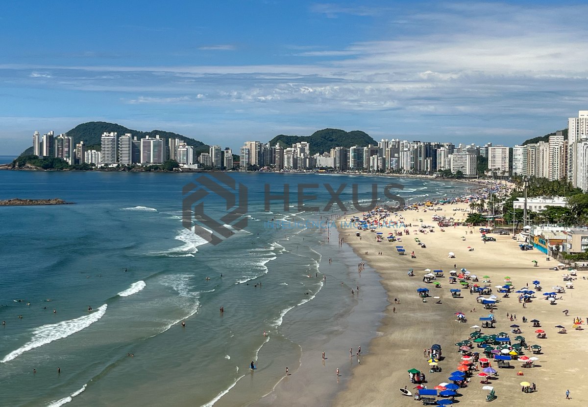 Foto 19 de Apartamento frente mar com varanda na Praia das Pitangueiras, Guaruja