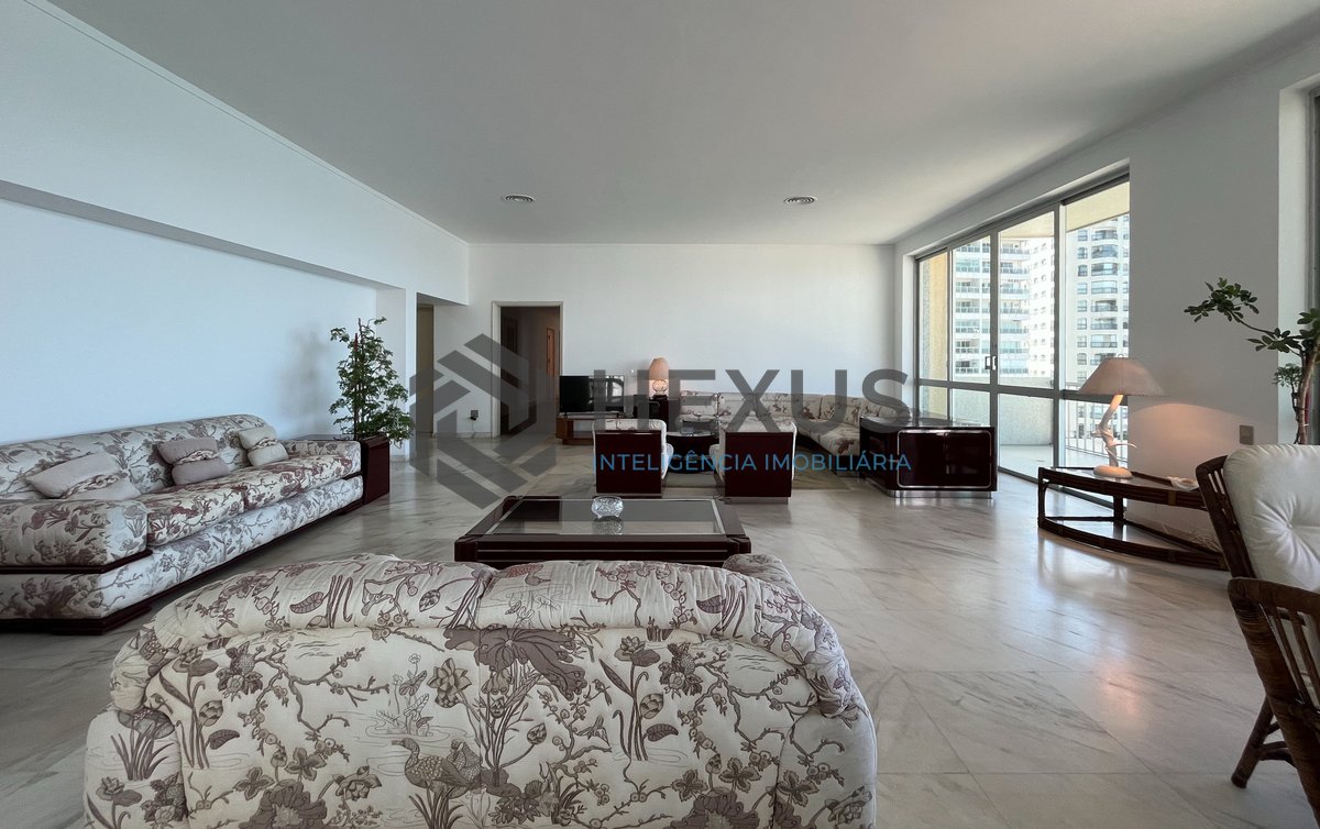 Foto 6 de Apartamento frente mar com varanda na Praia das Pitangueiras, Guaruja