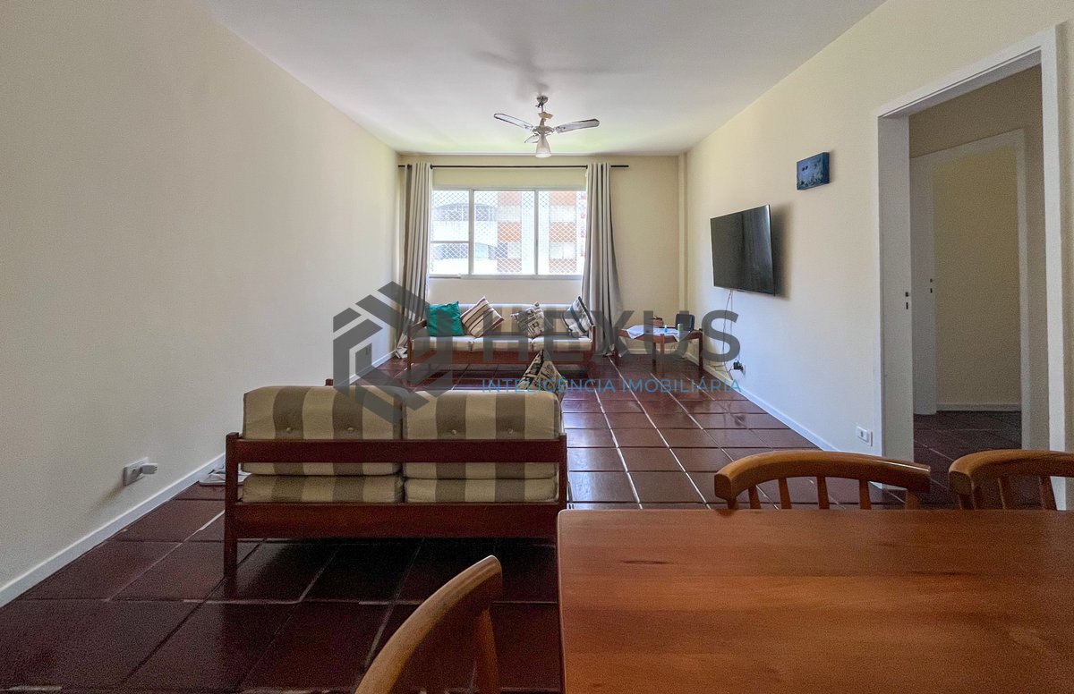 Foto 2 de Apartamento mobiliado a duas quadras da Praia das Pitangueiras, Guaruja