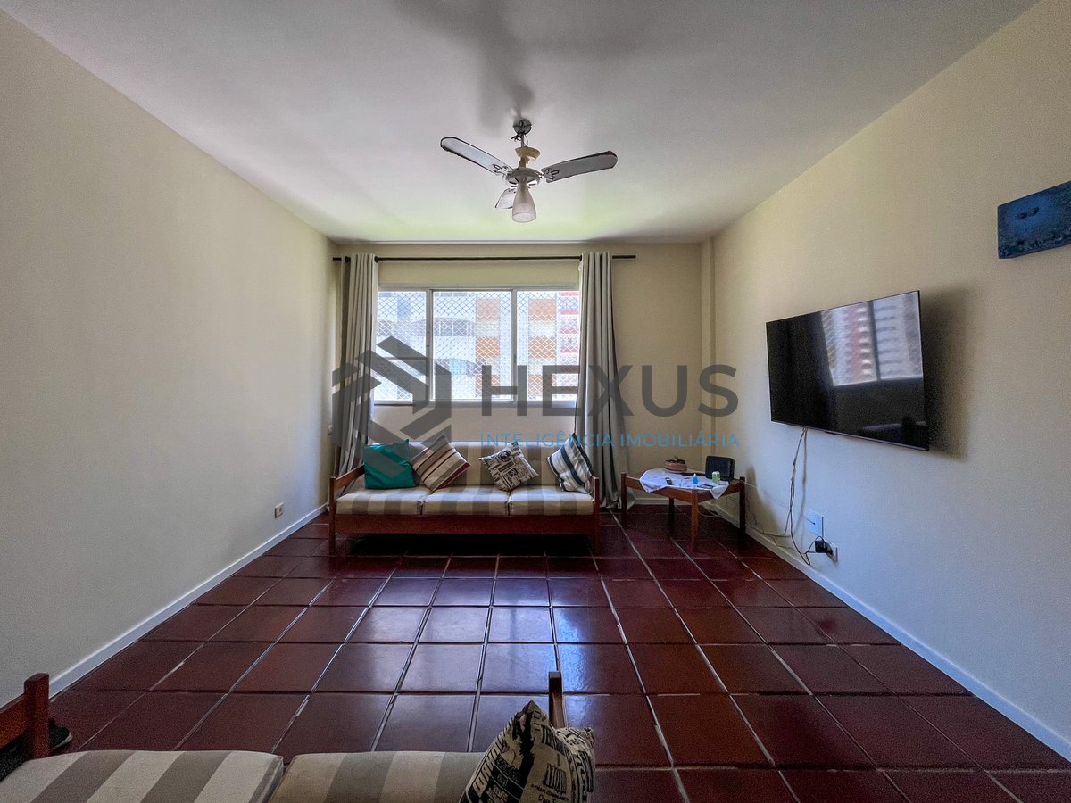 Foto 3 de Apartamento mobiliado a duas quadras da Praia das Pitangueiras, Guaruja