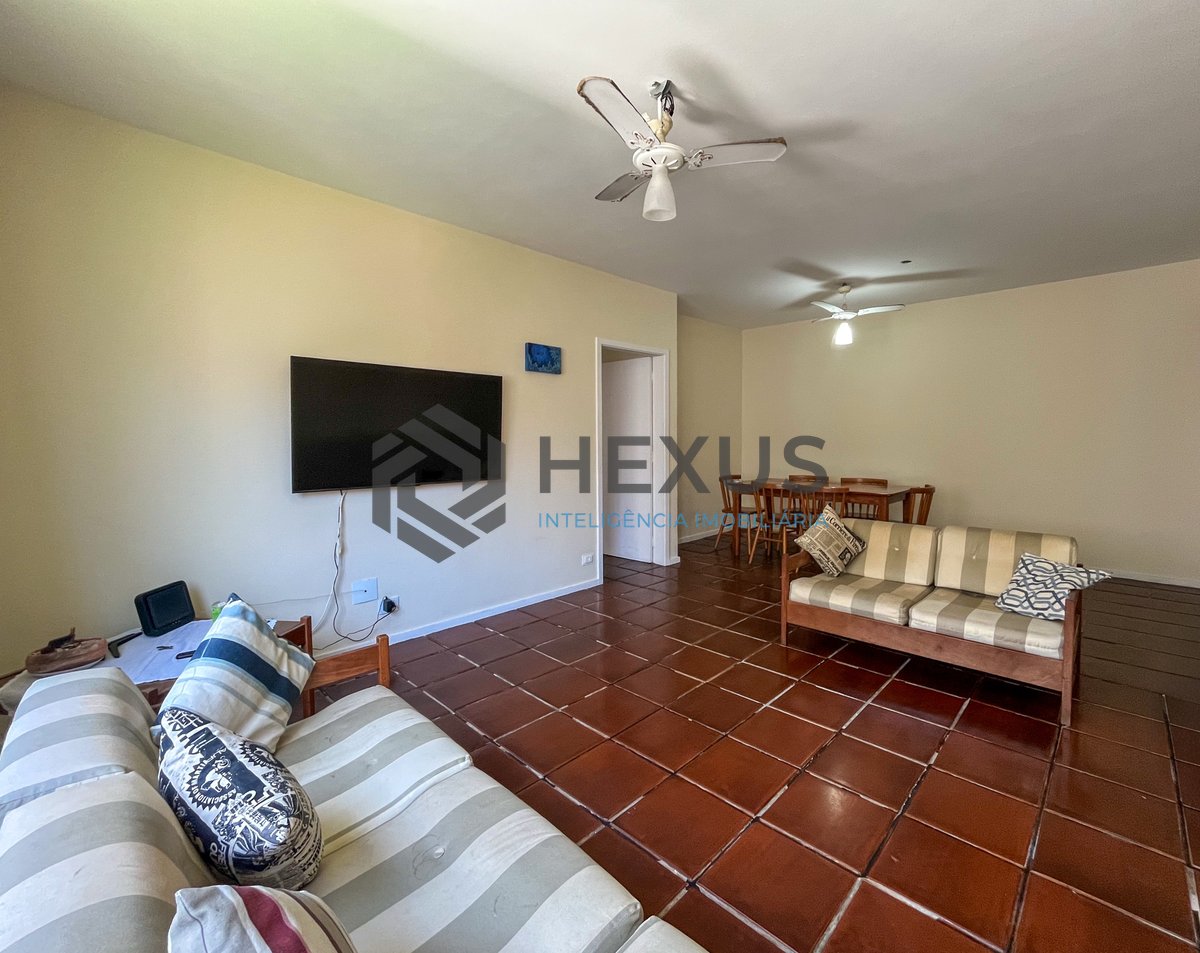 Foto 4 de Apartamento mobiliado a duas quadras da Praia das Pitangueiras, Guaruja
