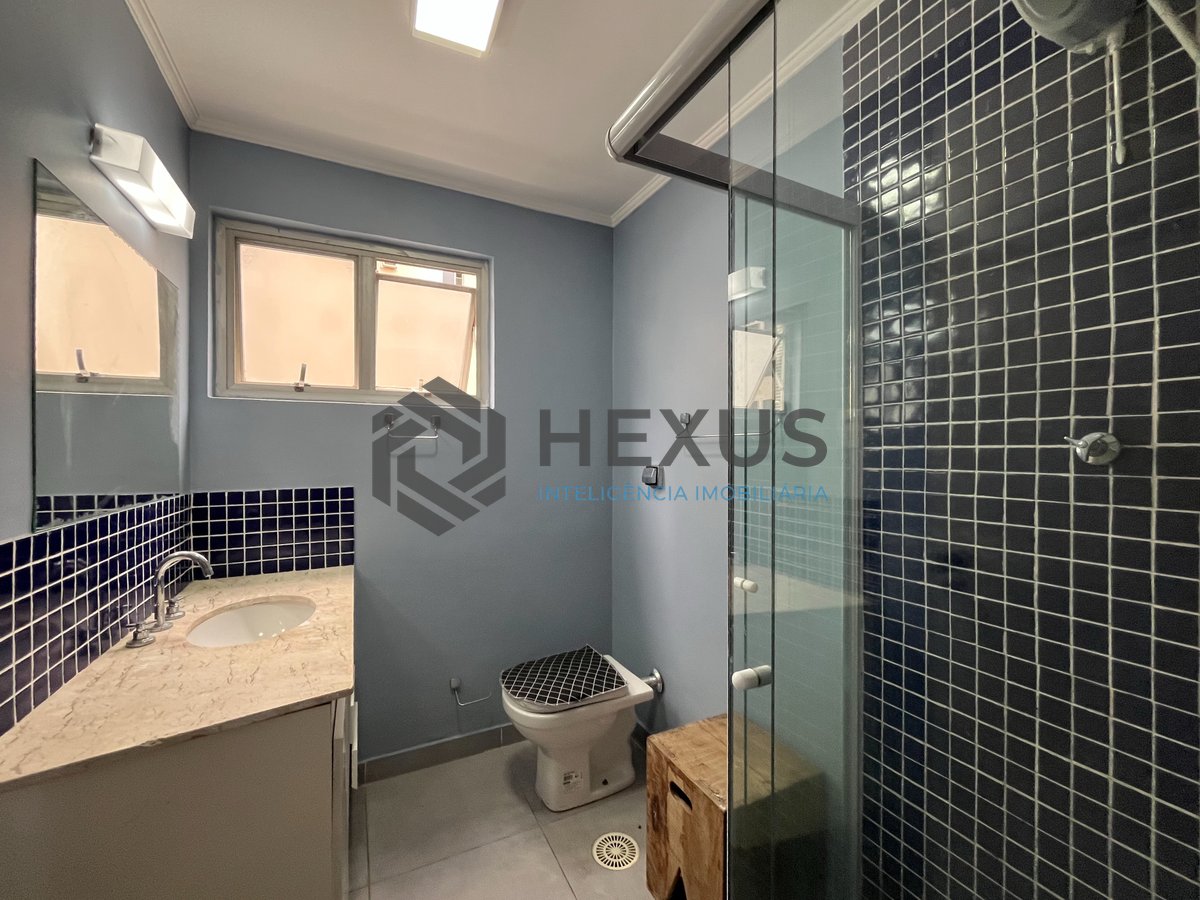 Foto 17 de Apartamento reformado e mobiliado na Praia das Pitangueiras, Guaruja