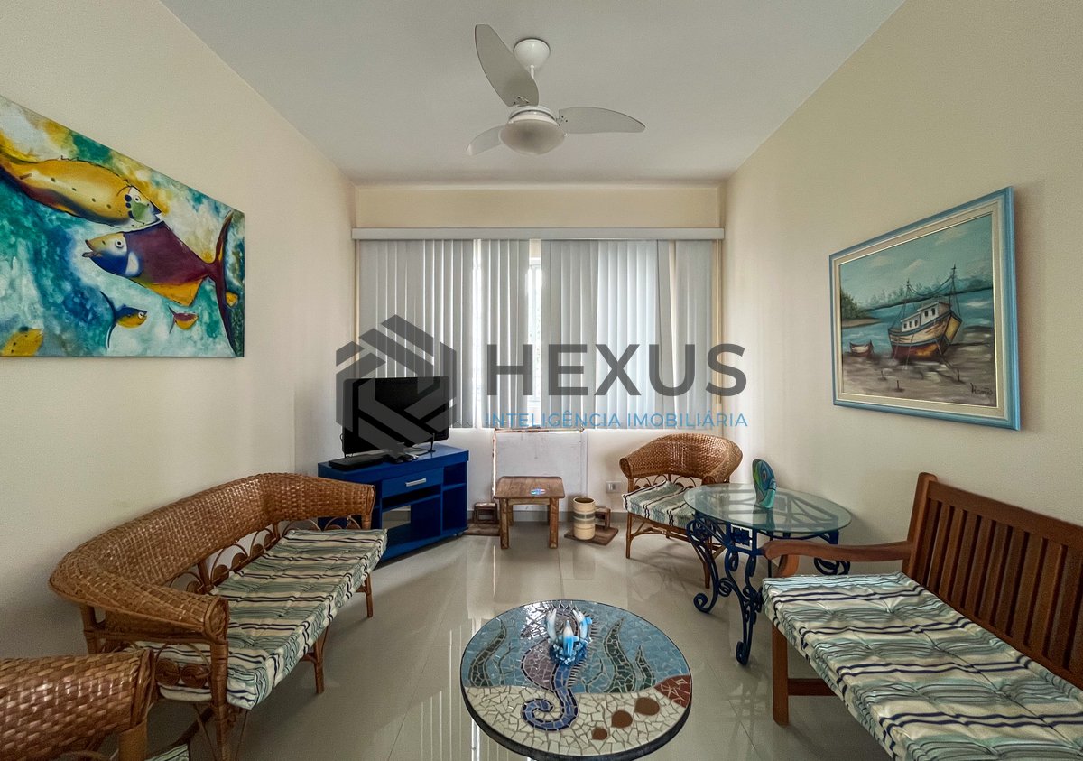 Foto 3 de Apartamento reformado e mobiliado na Praia das Pitangueiras, Guaruja