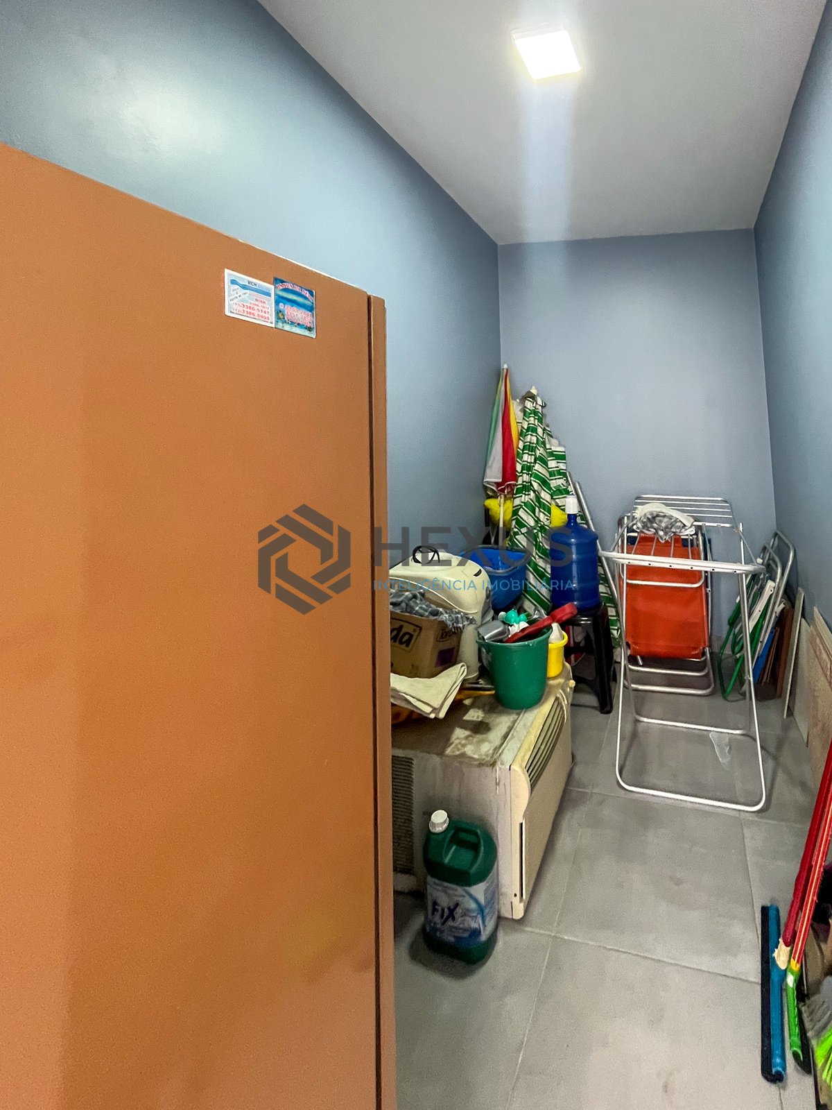 Foto 22 de Apartamento reformado e mobiliado na Praia das Pitangueiras, Guaruja