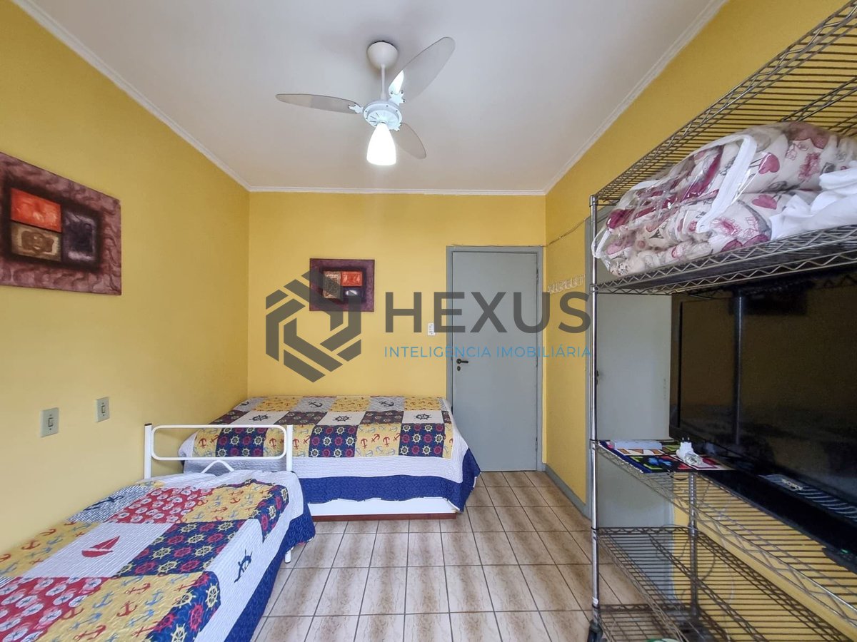 Foto 12 de Apartamento com varanda na Praia das Asturias, Guaruja
