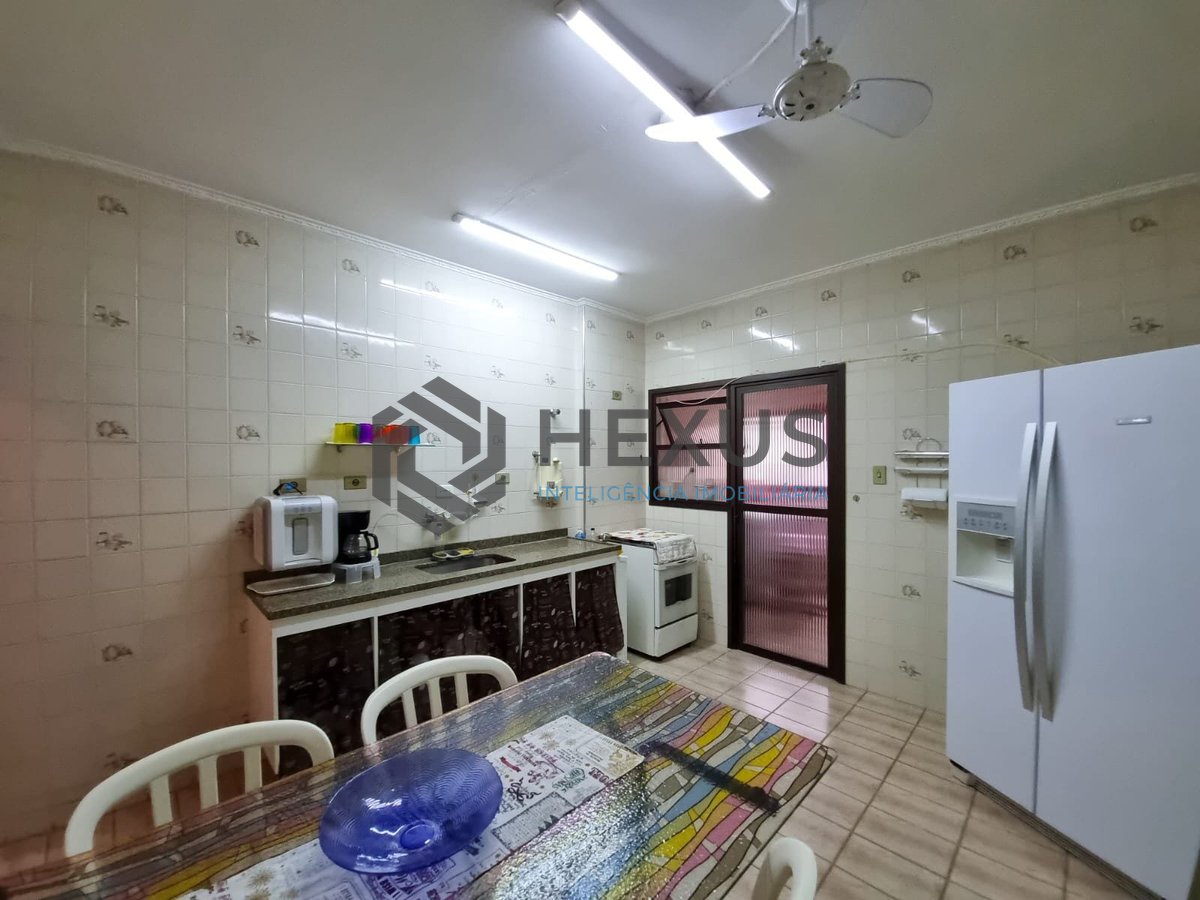 Foto 28 de Apartamento com varanda na Praia das Asturias, Guaruja