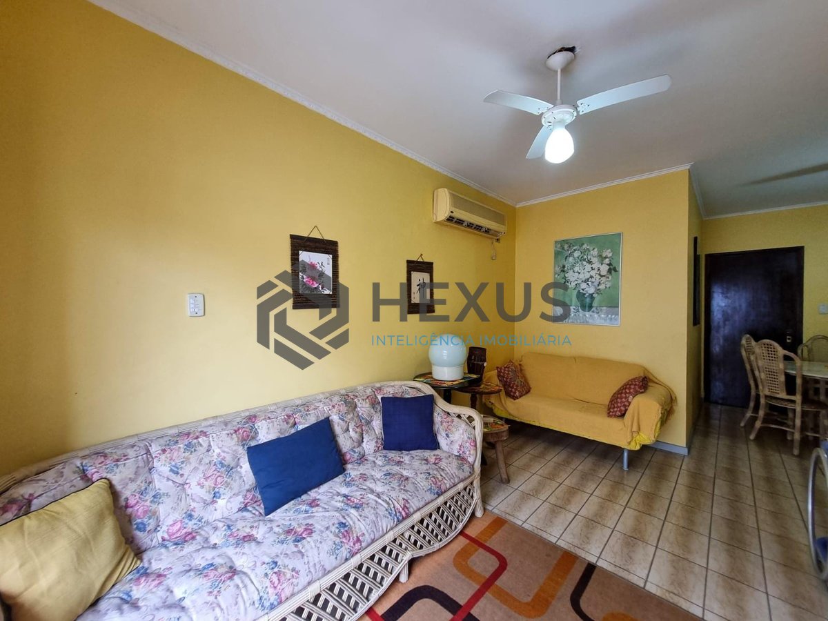 Foto 4 de Apartamento com varanda na Praia das Asturias, Guaruja