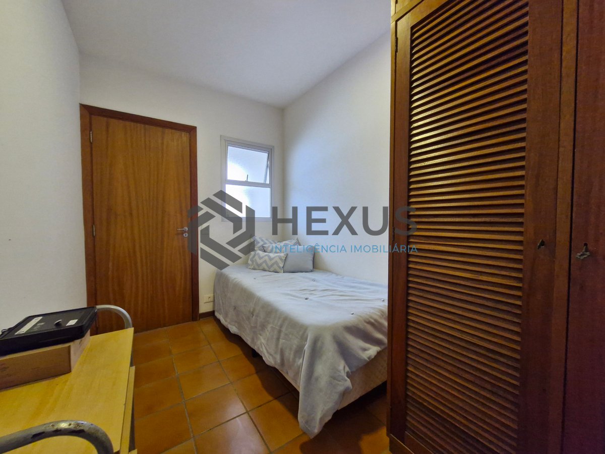Foto 22 de Apartamento com varanda vista mar e lazer na beira mar da Praia das Pitangueiras, Guaruja