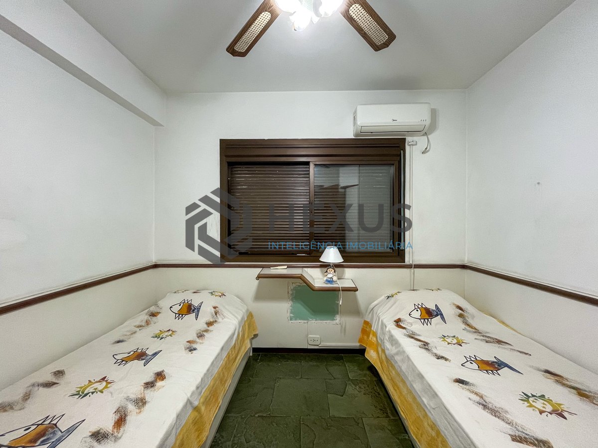 Foto 14 de Apartamento com varanda na Praia das Pitangueiras, Guaruja