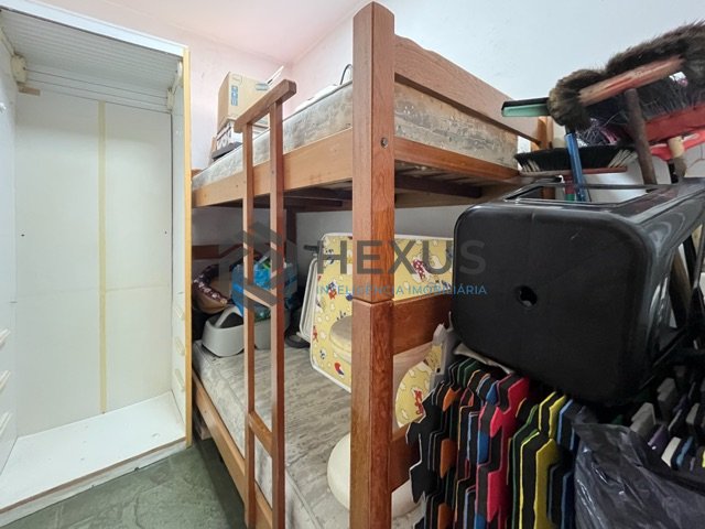Foto 28 de Apartamento com varanda na Praia das Pitangueiras, Guaruja