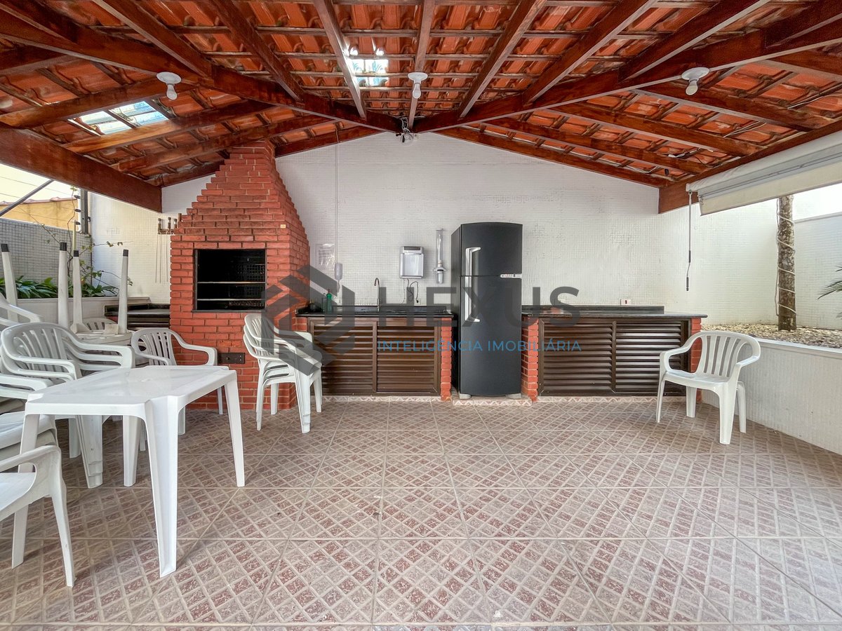 Foto 30 de Apartamento com varanda na Praia das Pitangueiras, Guaruja