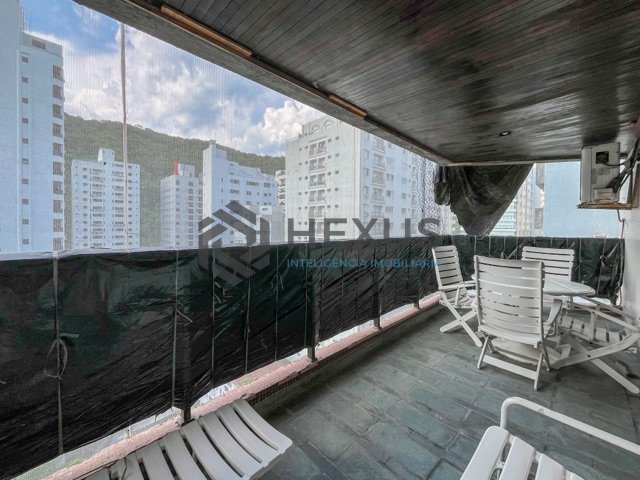 Foto 6 de Apartamento com varanda na Praia das Pitangueiras, Guaruja