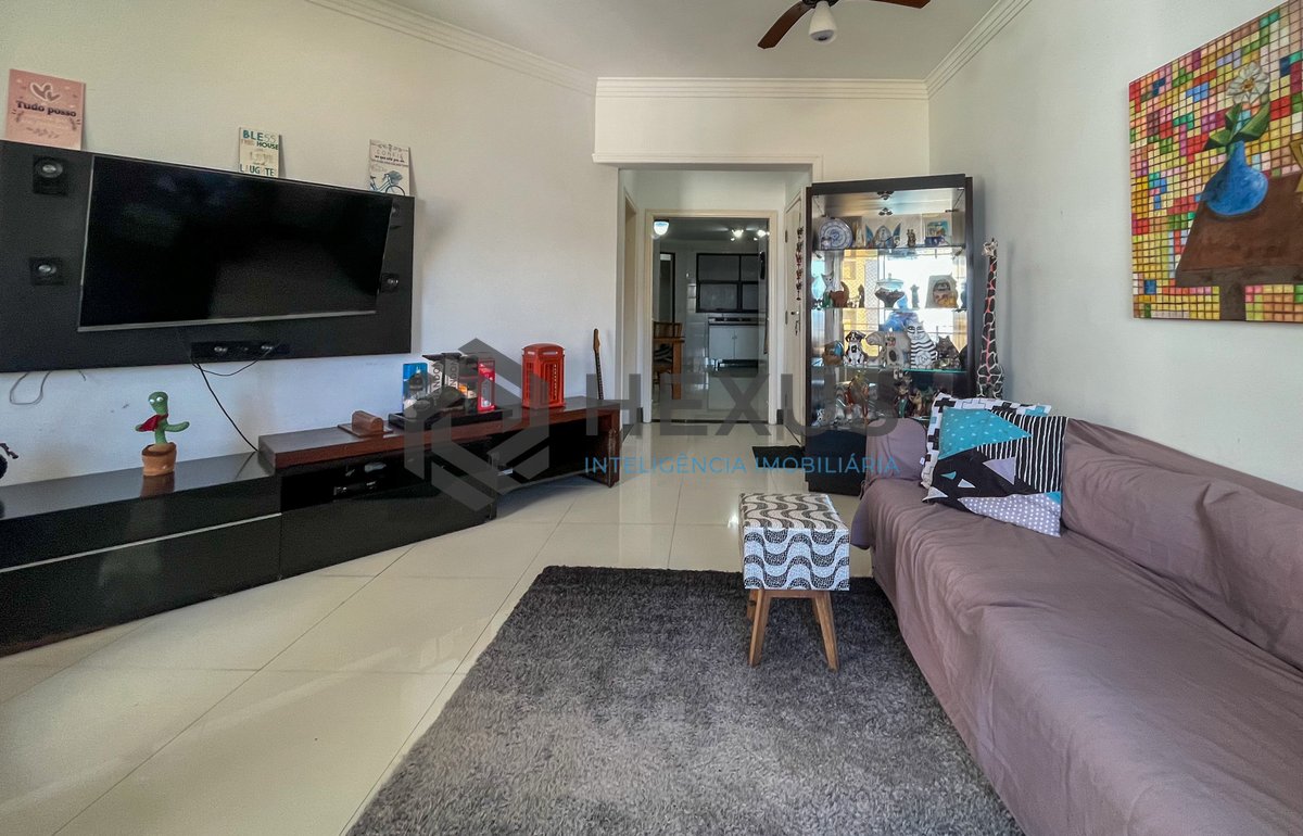 Foto 6 de Apartamento com varanda vista mar na beira mar da Praia das Pitangueiras, Guarujá