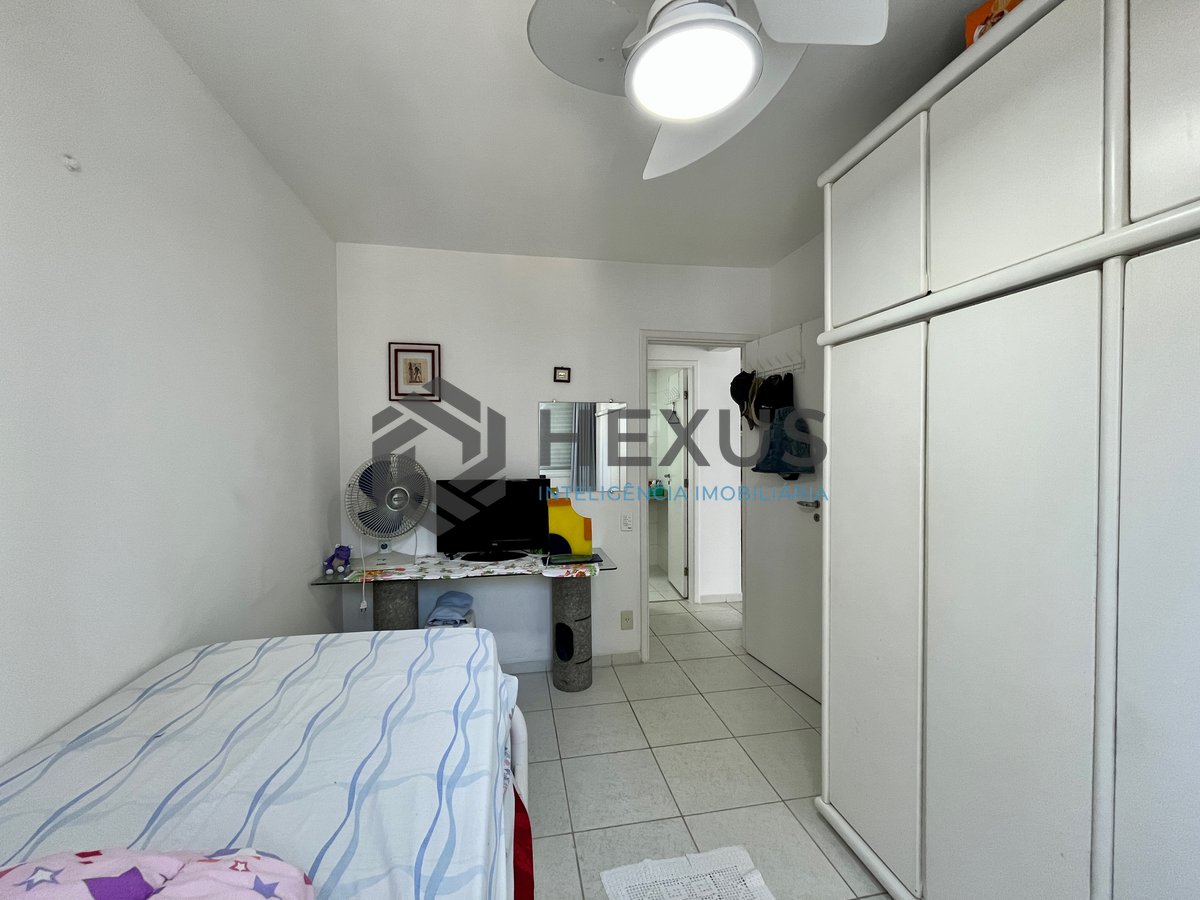 Foto 10 de Apartamento com varanda vista mar e lazer na beira mar da Praia das Asturias, Guaruja