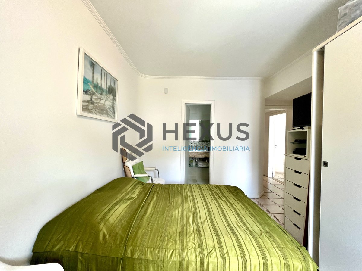 Foto 10 de Apartamento com varanda vista mar e lazer na Praia das Astúrias, Guarujá