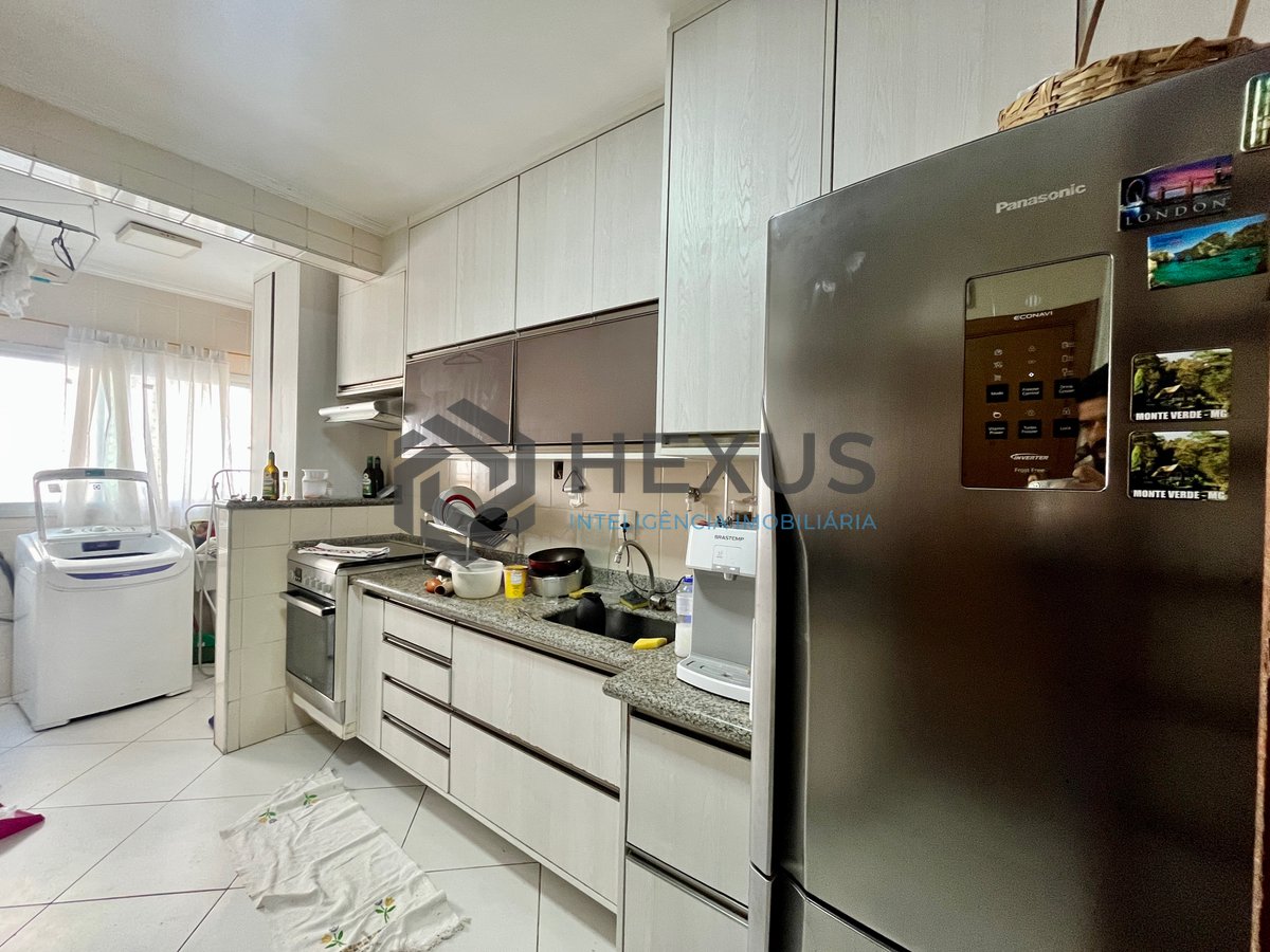Foto 16 de Apartamento com varanda e lazer na Praia das Asturias, Guaruja