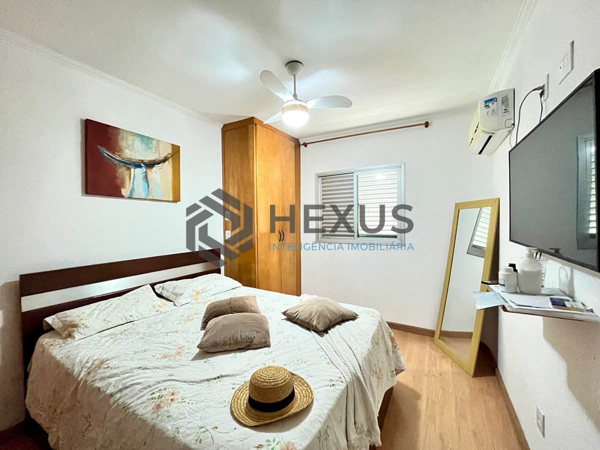 Foto 5 de Apartamento com varanda e lazer na Praia das Asturias, Guaruja