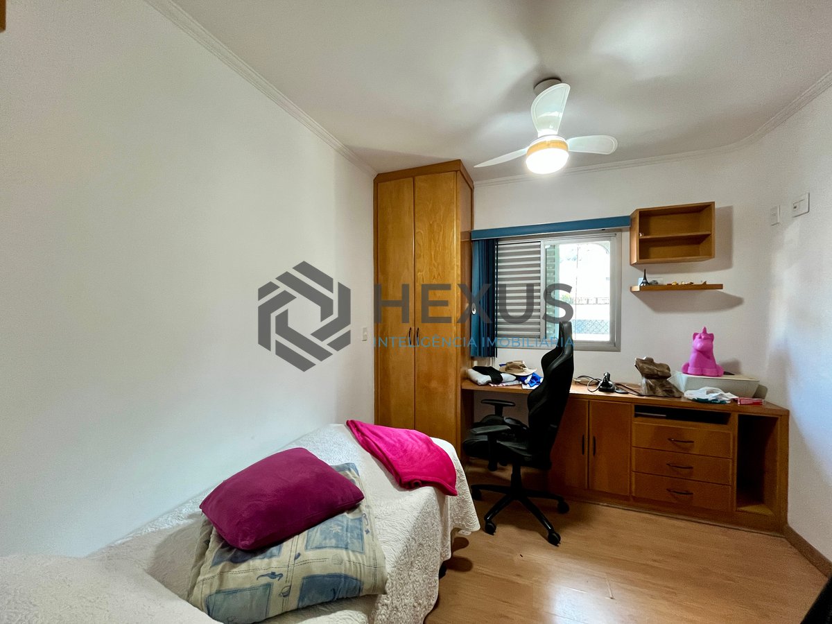 Foto 8 de Apartamento com varanda e lazer na Praia das Asturias, Guaruja