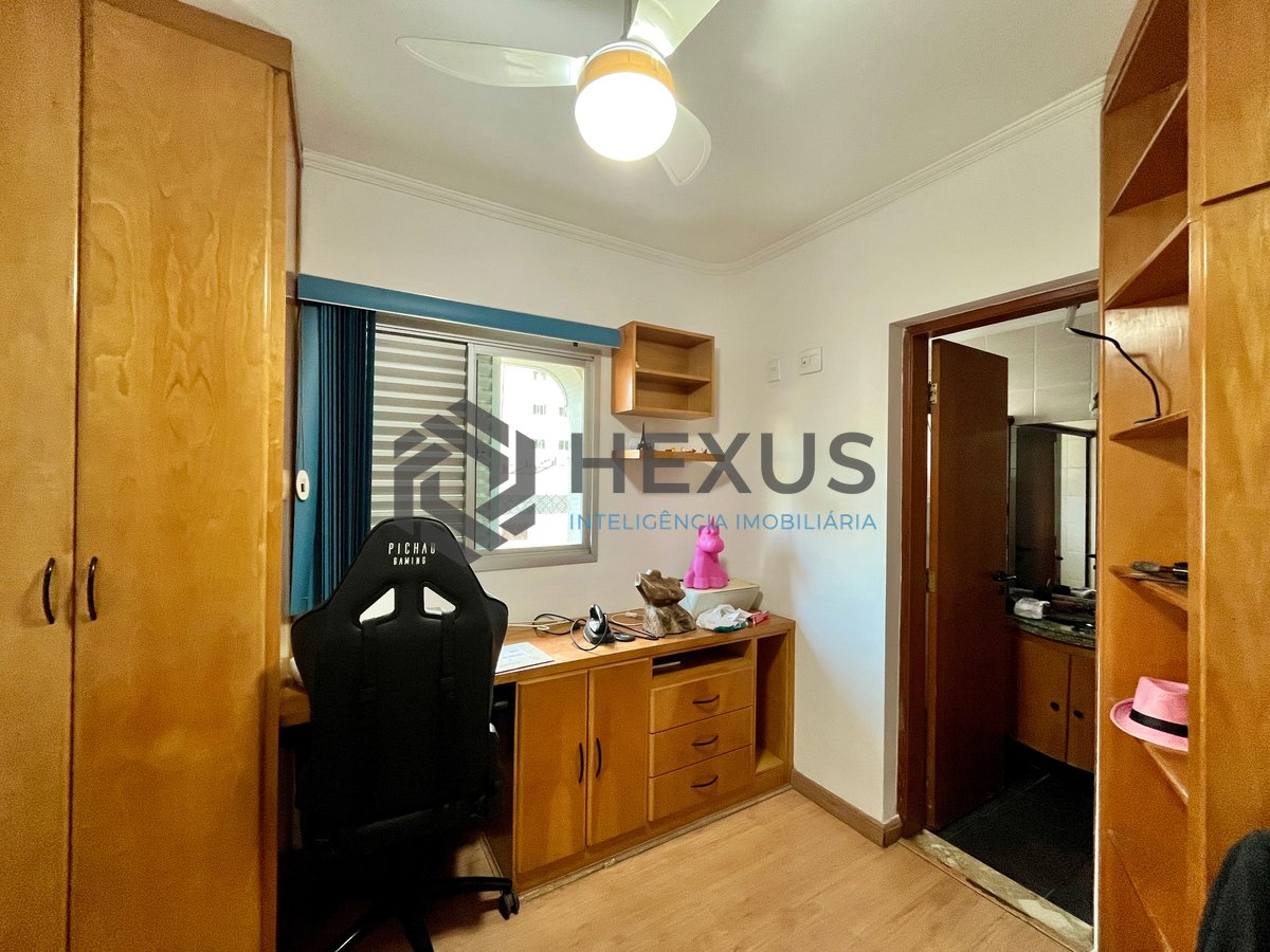 Foto 10 de Apartamento com varanda e lazer na Praia das Asturias, Guaruja