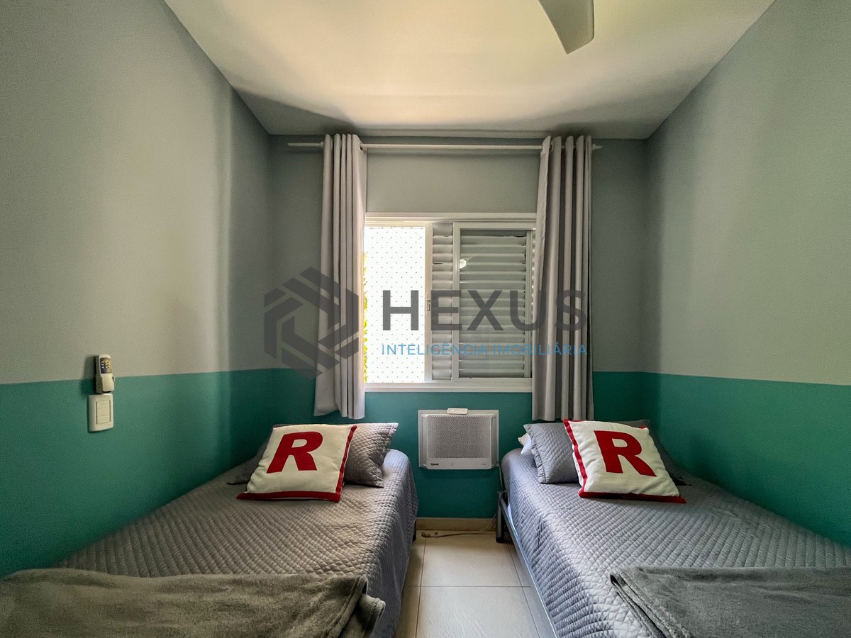 Foto 13 de Apartamento com varanda e lazer na Praia das Pitangueiras, Guaruja