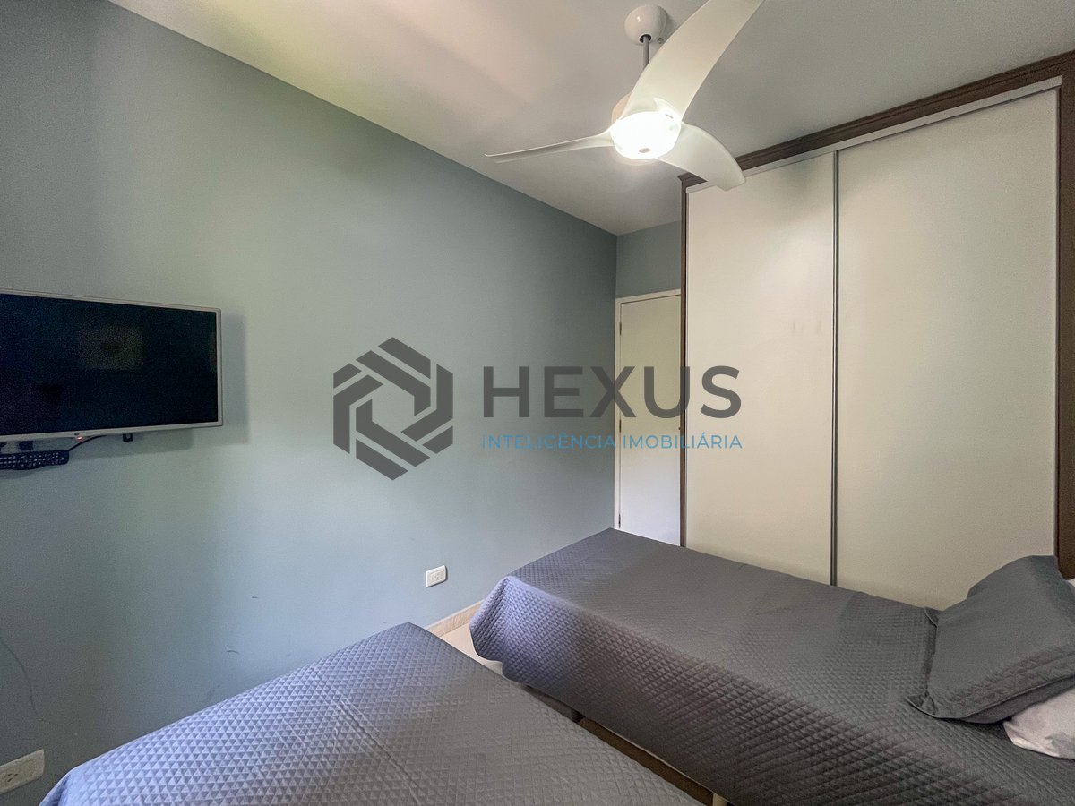 Foto 16 de Apartamento com varanda e lazer na Praia das Pitangueiras, Guaruja