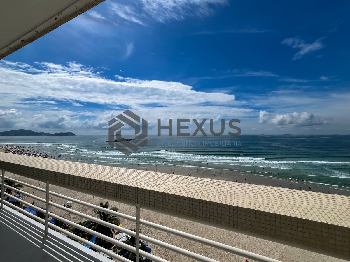 Foto 22 de Apartamento reformado frente mar com varanda na Praia das Pitangueiras, Guaruja