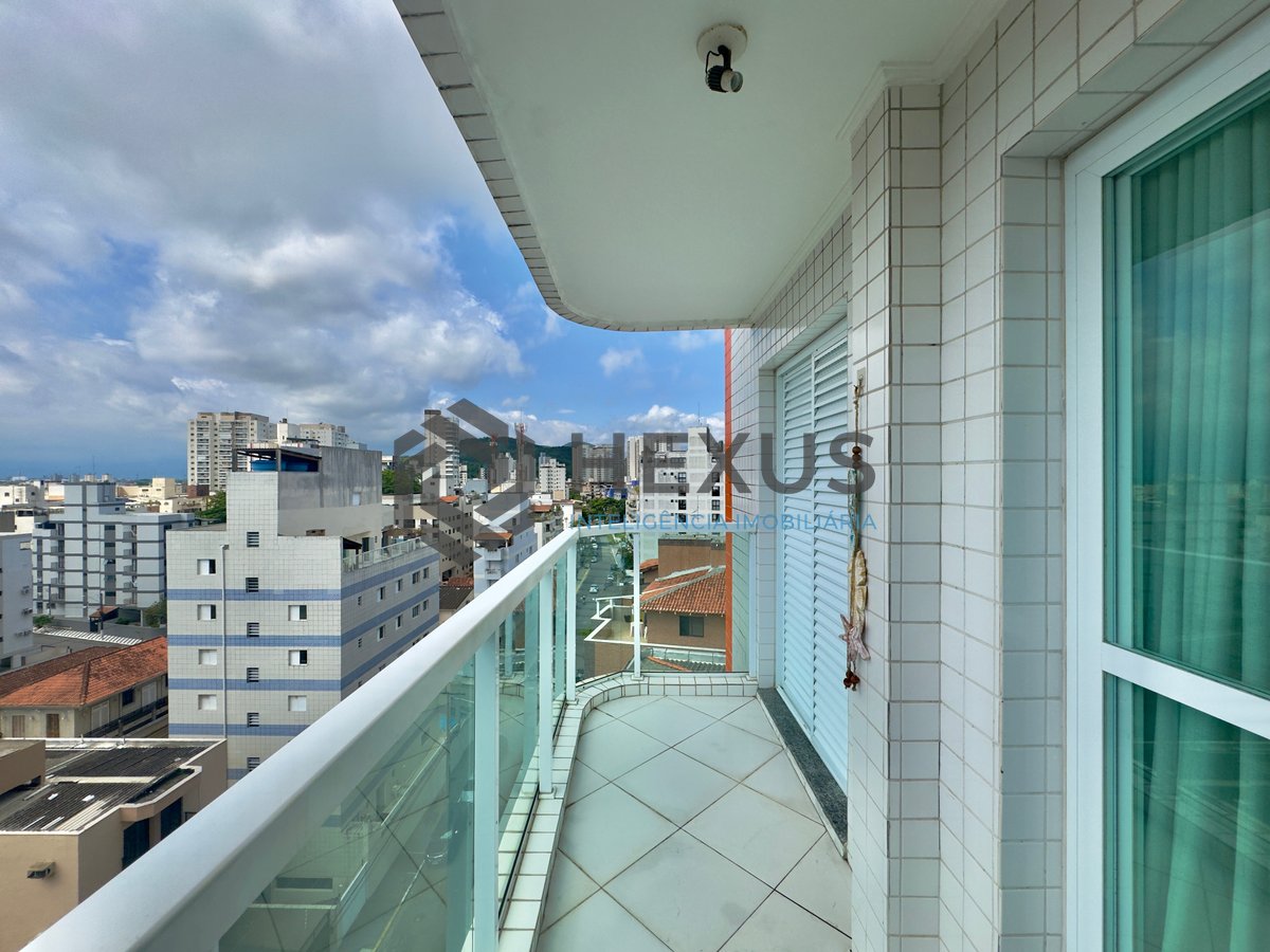 Foto 3 de Apartamento com varanda vista mar e lazer na Praia do Tombo, Guaruja