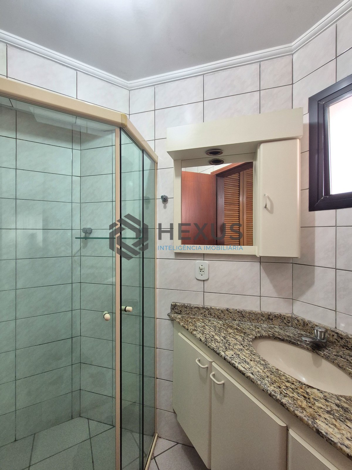 Foto 19 de Apartamento padrão à Venda, Jardim Astúrias, Guarujá, SP