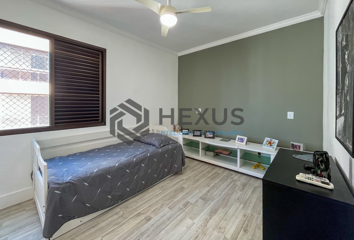 Foto 26 de Apartamento com varanda e lazer na Praia das Pitangueiras, Guaruja