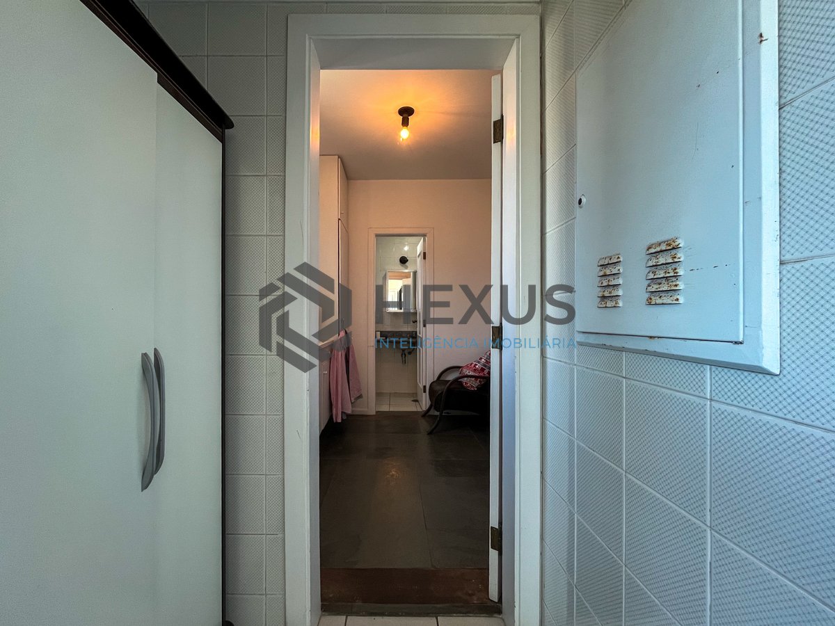 Foto 41 de Apartamento com varanda e lazer na Praia das Pitangueiras, Guaruja