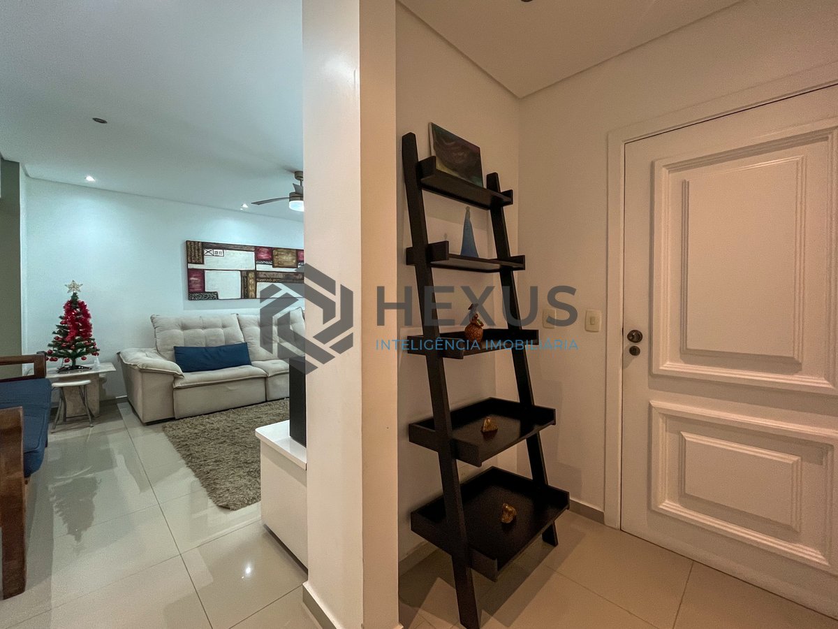 Foto 9 de Apartamento com varanda e lazer na Praia das Pitangueiras, Guaruja
