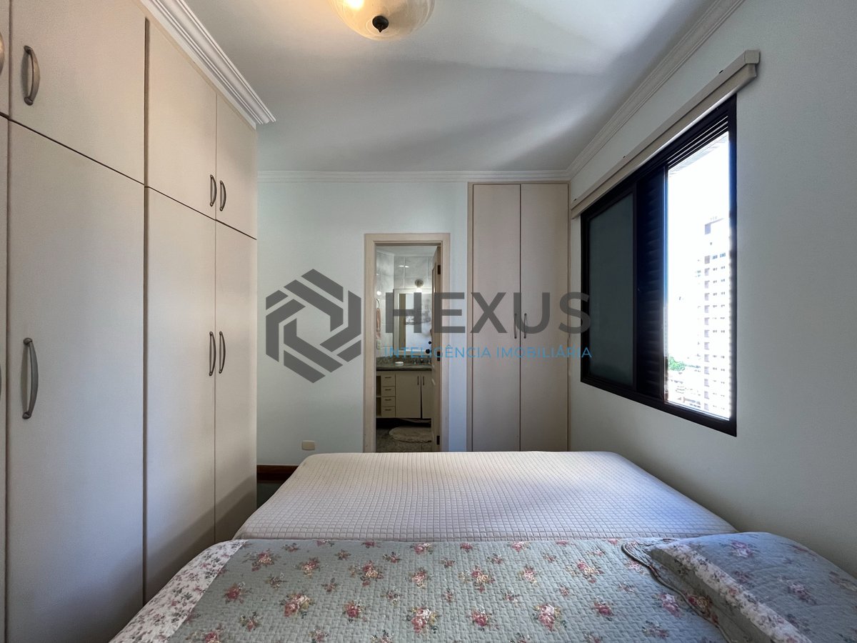 Foto 23 de Apartamento com varanda e lazer na Praia das Pitangueiras, Guaruja