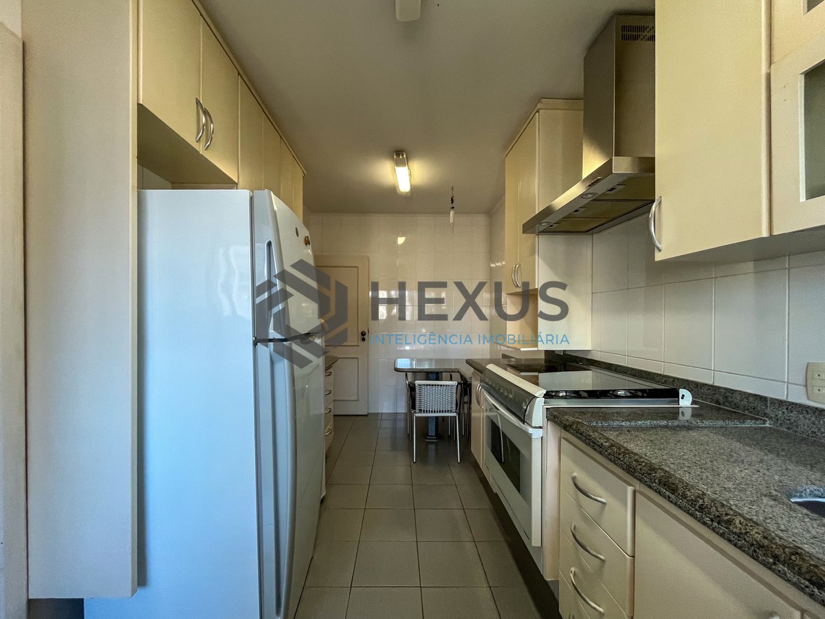 Foto 34 de Apartamento com varanda e lazer na Praia das Pitangueiras, Guaruja