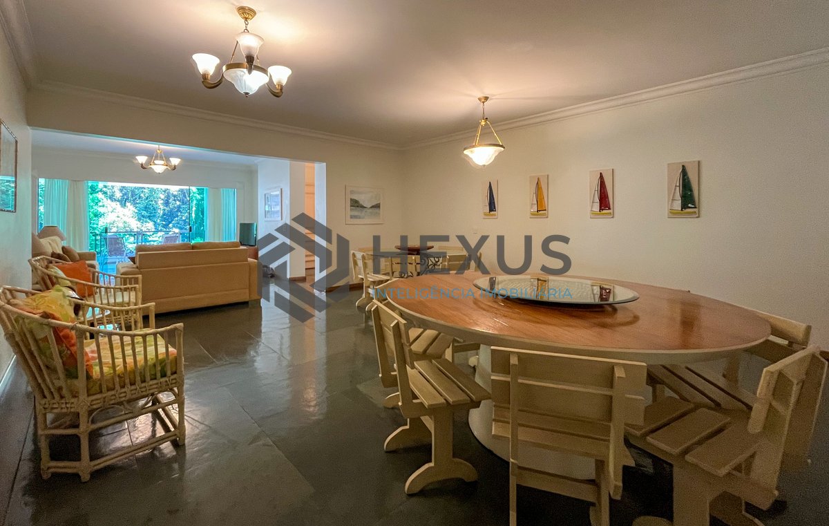 Foto 5 de Apartamento com varanda e lazer na Praia das Pitangueiras, Guaruja
