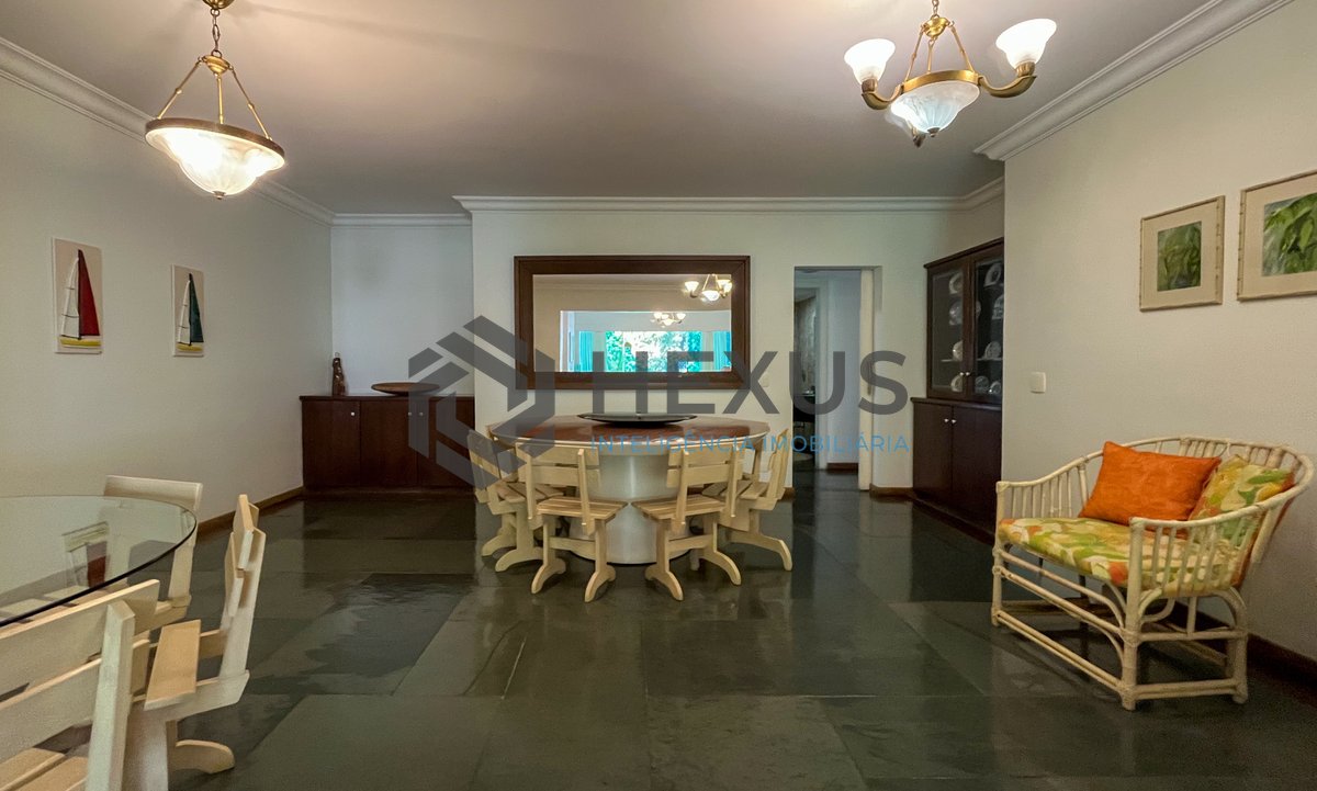 Foto 7 de Apartamento com varanda e lazer na Praia das Pitangueiras, Guaruja