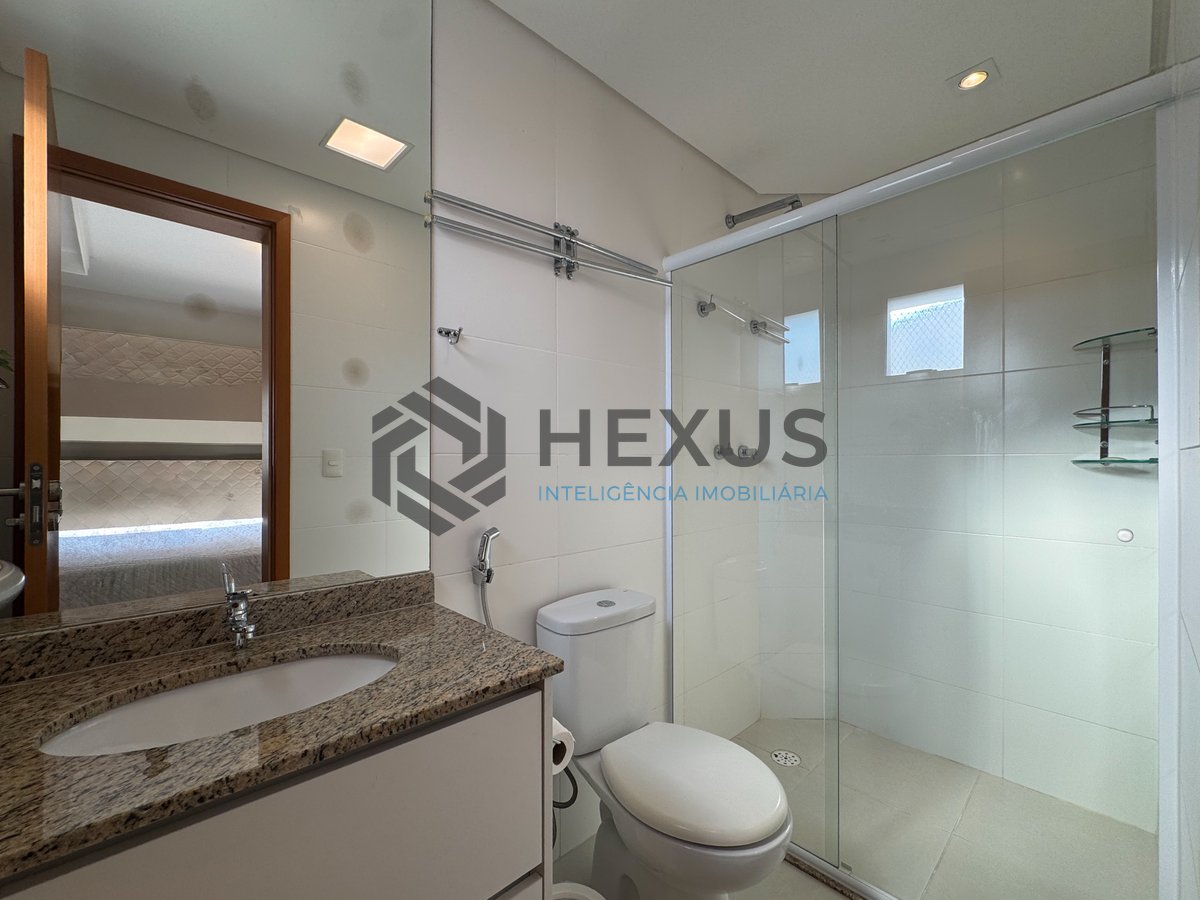 Foto 36 de Apartamento reformado com varanda gourmet e lazer na Praia das Pitangueiras, Guaruja