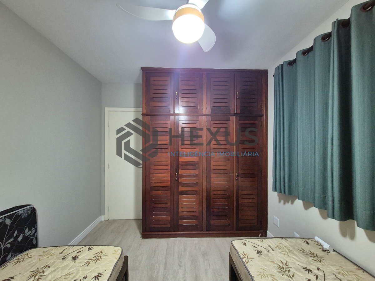 Foto 16 de Apartamento reformado com varanda gourmet e vista mar na beira mar da Praia das Asturias, Guaruja