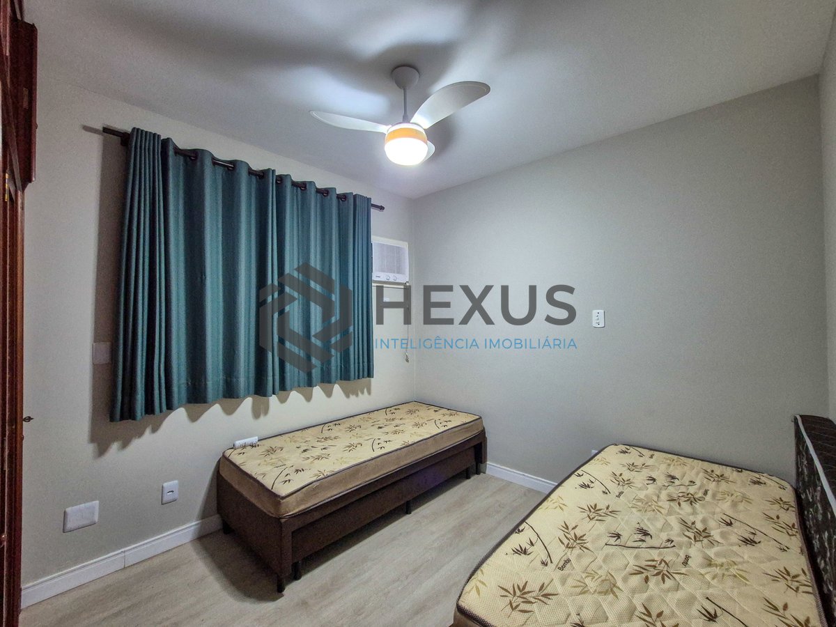 Foto 17 de Apartamento reformado com varanda gourmet e vista mar na beira mar da Praia das Asturias, Guaruja